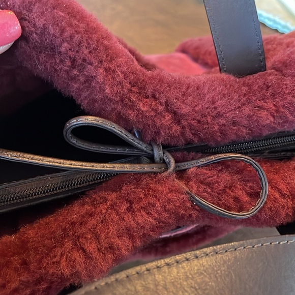 UGG handbag Grab Bag suede and sheepskin Like New - Picture 8 of 16